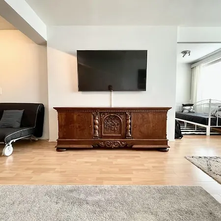 Διαμέρισμα Enjoy Centre In Spacious Apt Next To Arena Τάμπερε